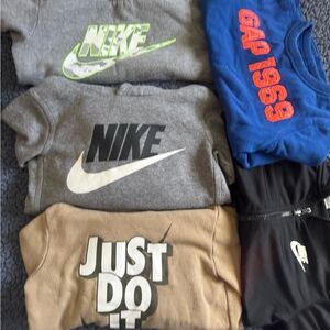 Boys bundle Nike sweaters
